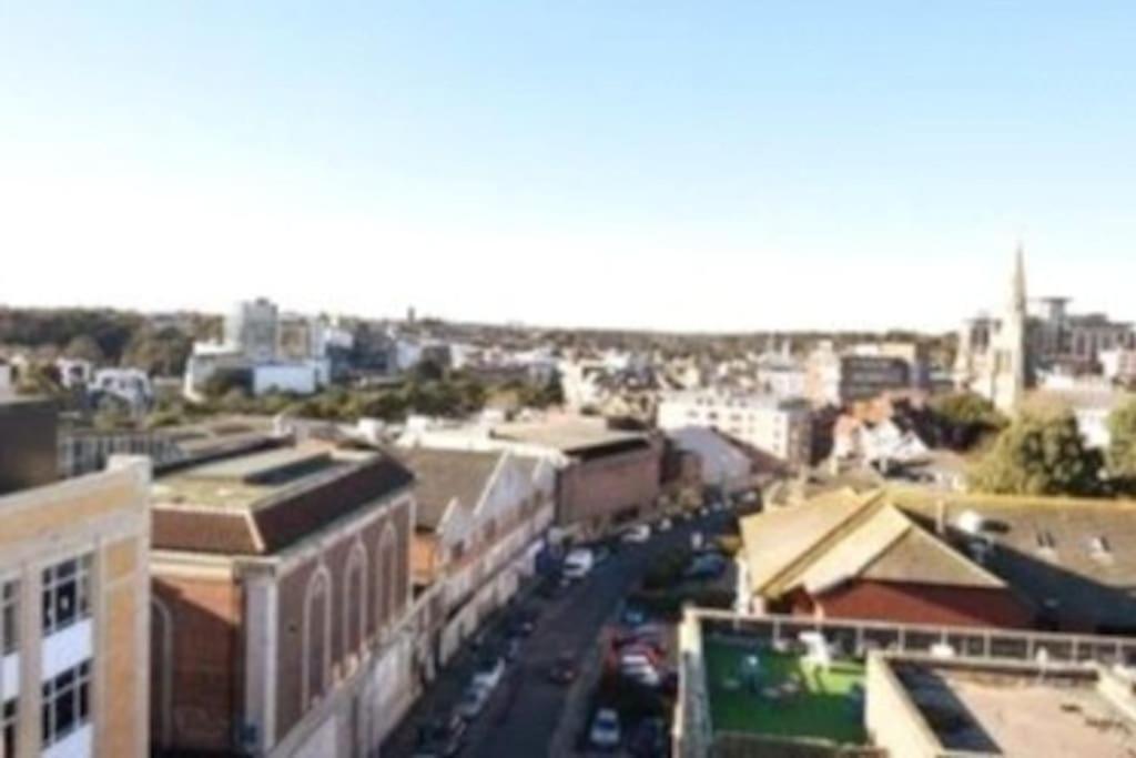 The Pad By The Beach Penthouse Apartment With Sunset And City Views Bournemouth Eksteriør billede